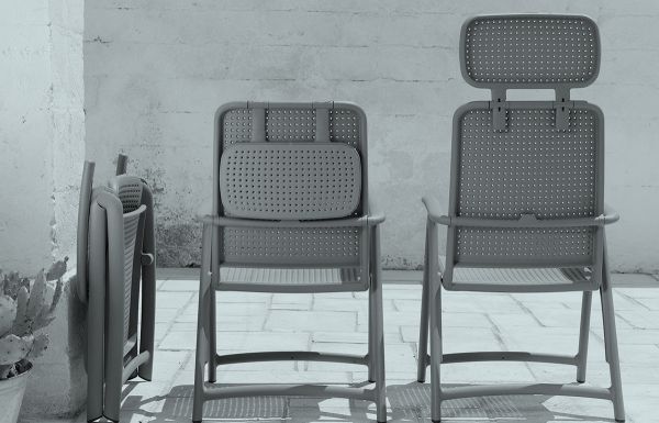 Nardi Aquamarine 4-Position Folding Armchair with Adjustable Soft Head Rest